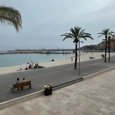 Historical Rue Longue Apartamento Menton